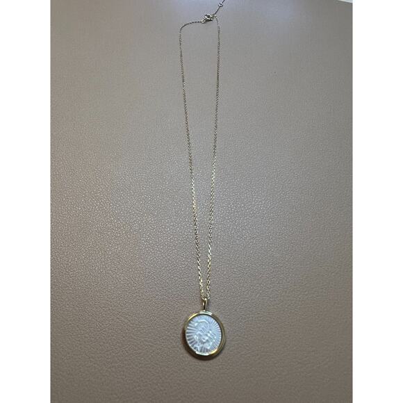 14K Gold Plated Sterling Silver Mother of Pearl Scorpio Zodiac Pendant Necklace - Picture 1 of 4